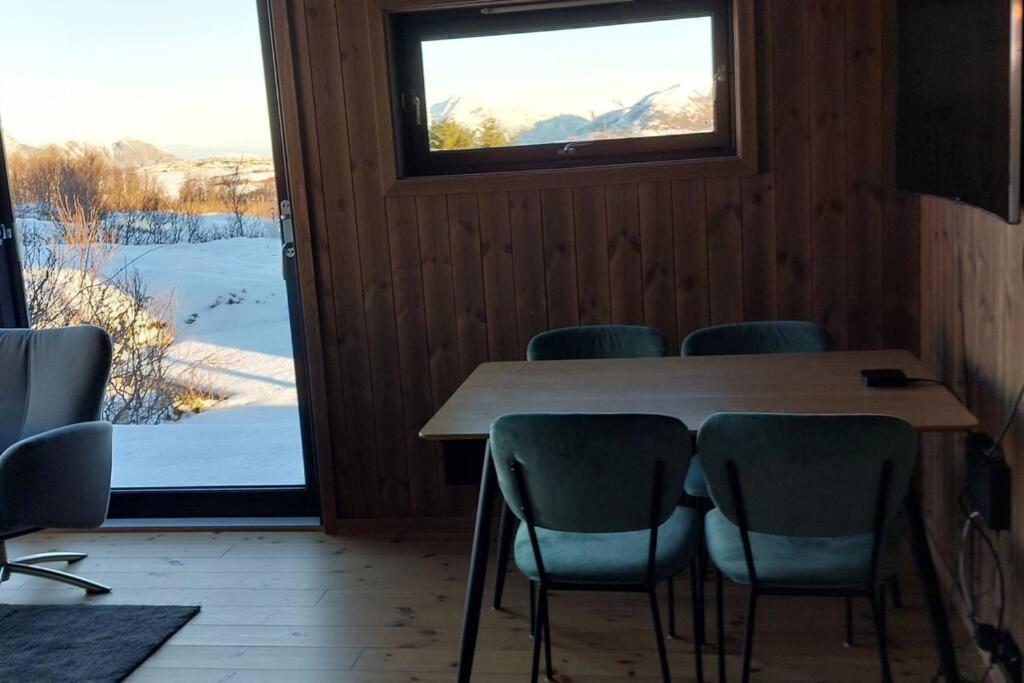 Cabin Aurora Borealis Sommaroy Exterior photo
